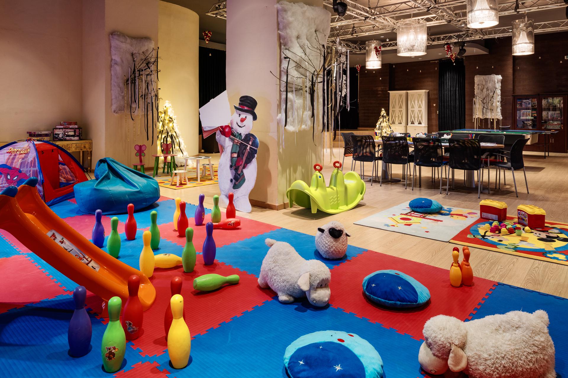 Michlifen Resort&Golf Ifrane  Exterior foto The Kids Club at the Fairmont Dubai