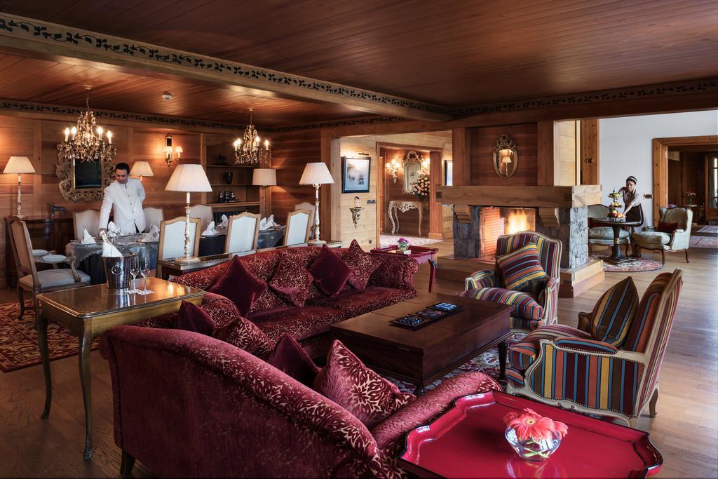Michlifen Resort&Golf Ifrane  Exterior foto The Imperial Lounge at Mumbai Airport