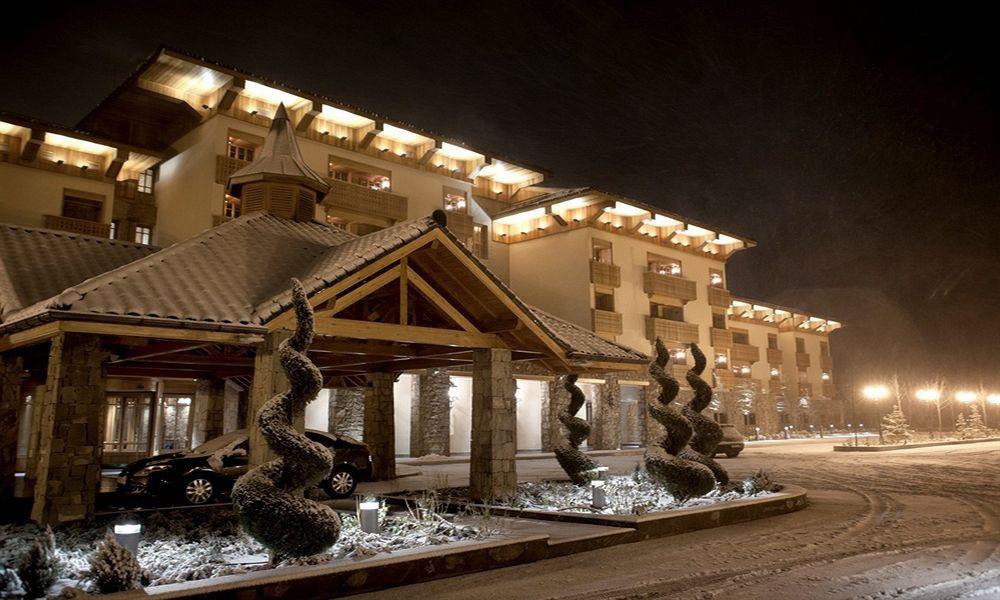 Michlifen Resort&Golf Ifrane  Exterior foto The main entrance of the resort